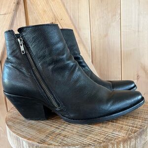 Dingo Black Ankle Boots with Western Design